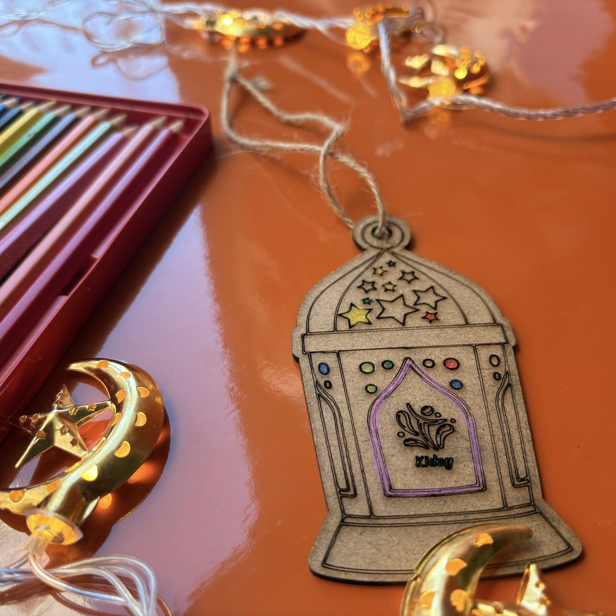 Kit de Coloriage Ramadan en Bois – Tanbou | Activité Éducative Recyclée (Lot 25 pcs)